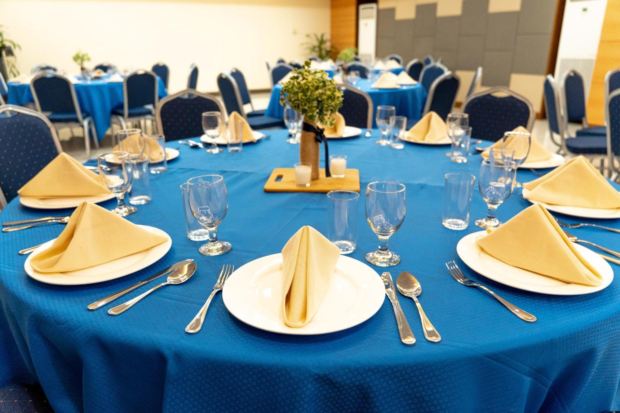 Dccco Hotel 두마구에테 외부 사진